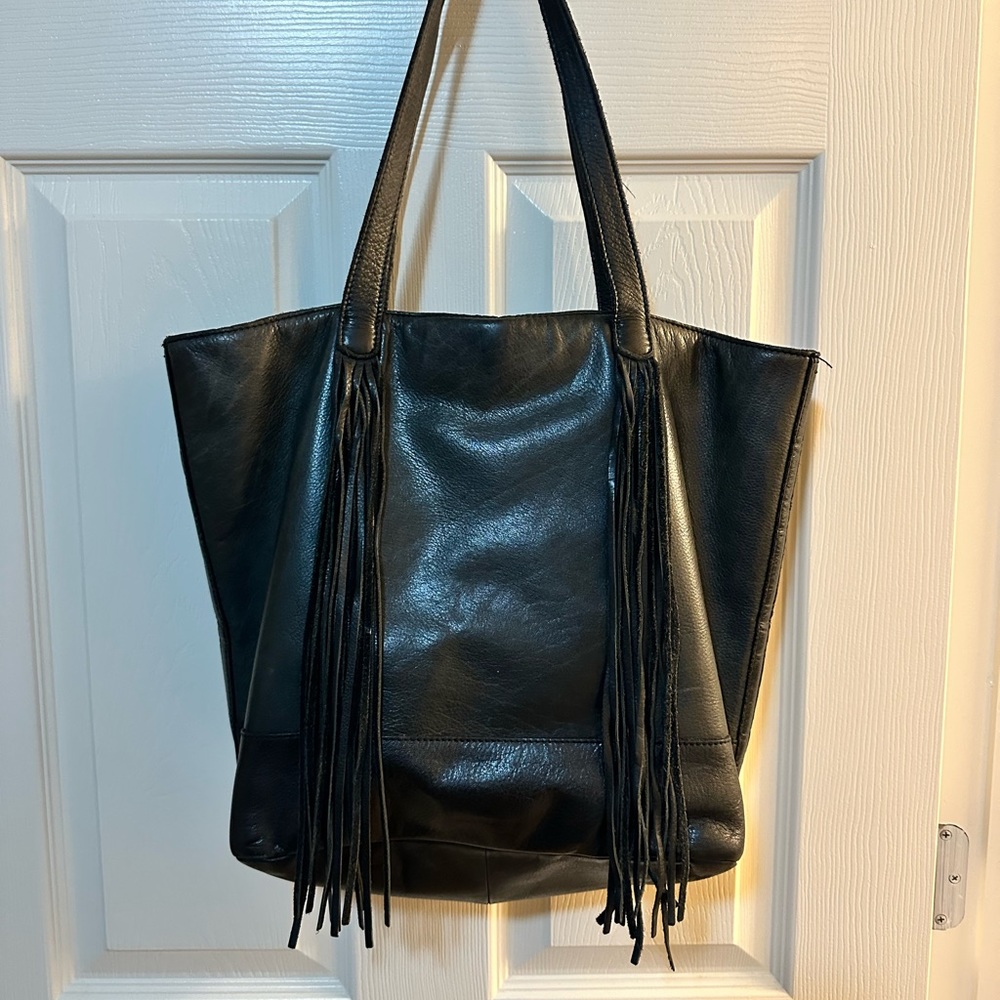 Black Tassel Tote